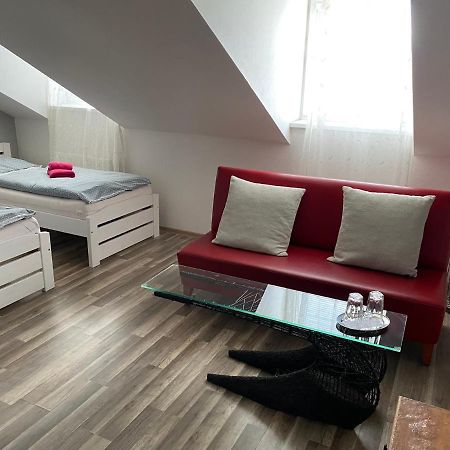 Penzion Alejova Košice Exteriör bild